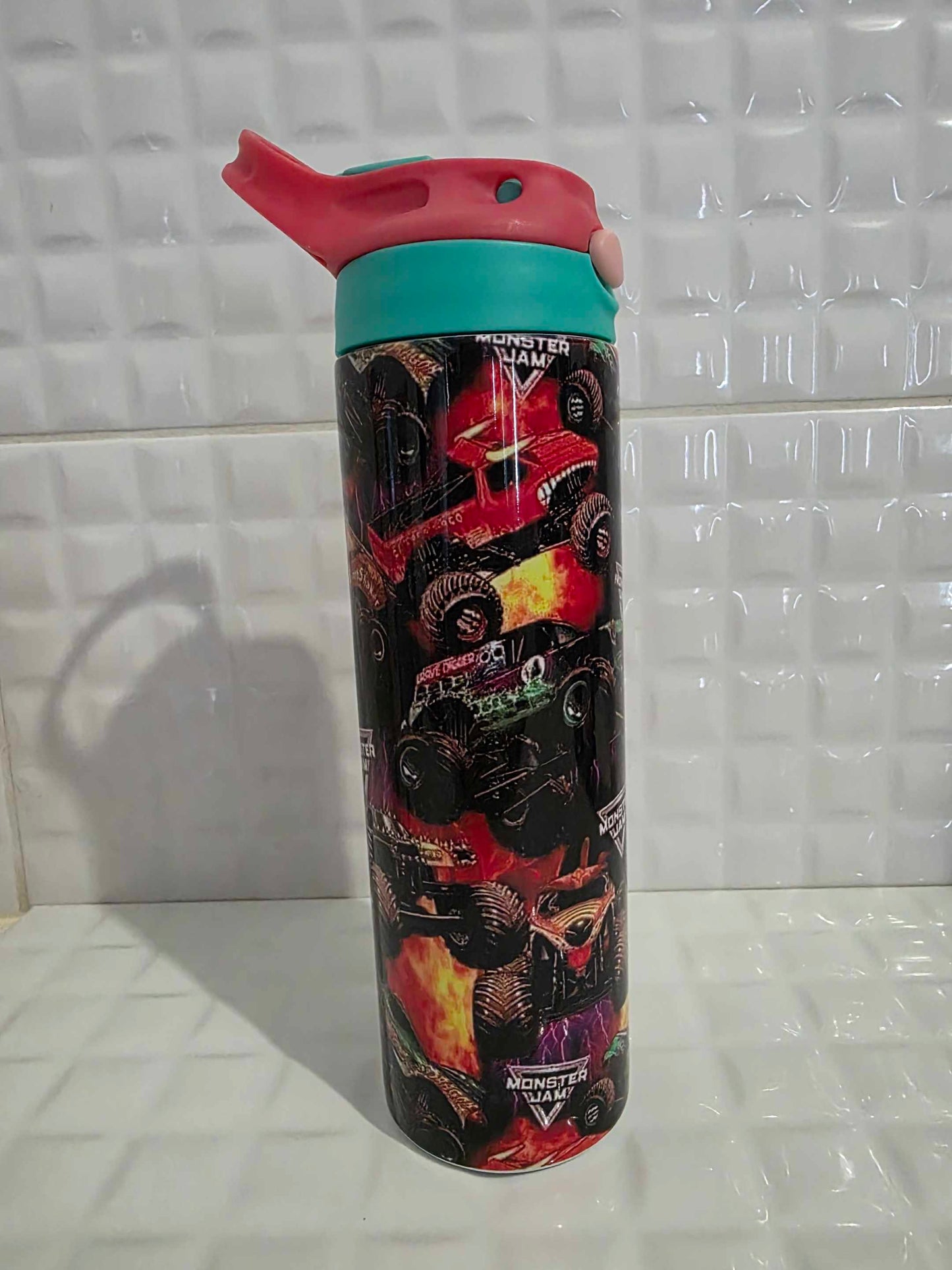 Kids water bottle